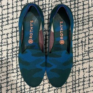 Rothy’s teal camo loafer
